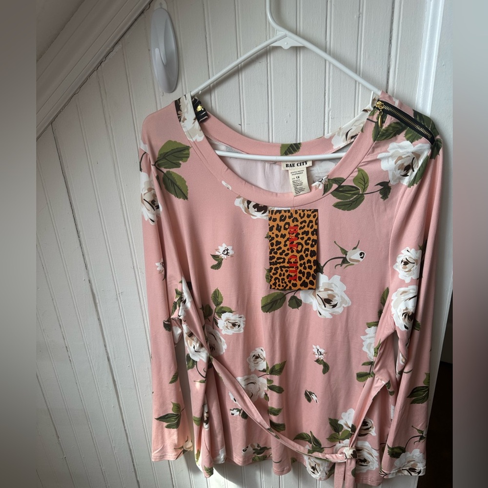 Cute Blouse